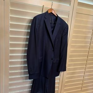 Designer Peter Millar men’s suit 46L